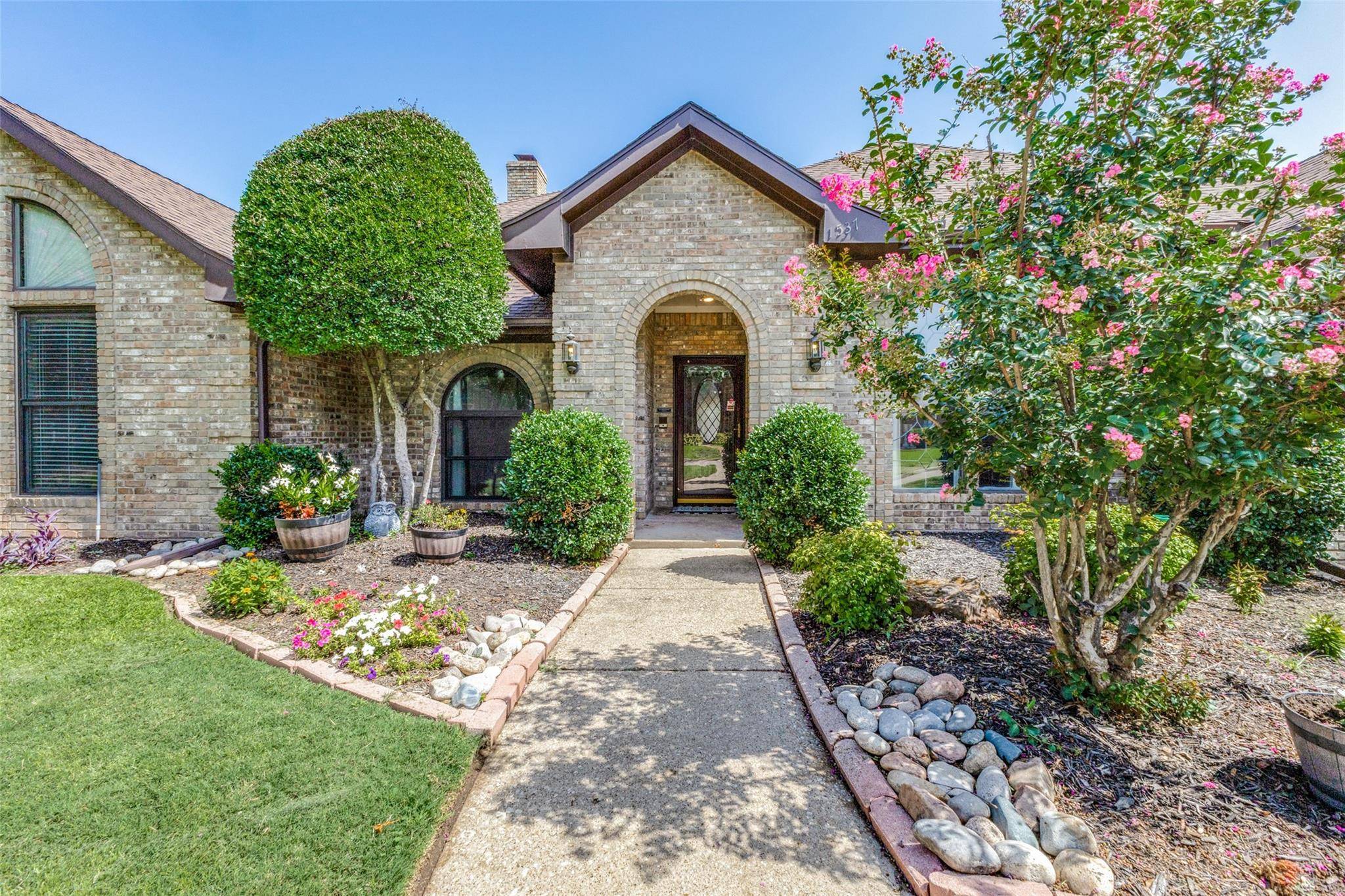 Plano, TX 75075,1537 Aylesbury Lane