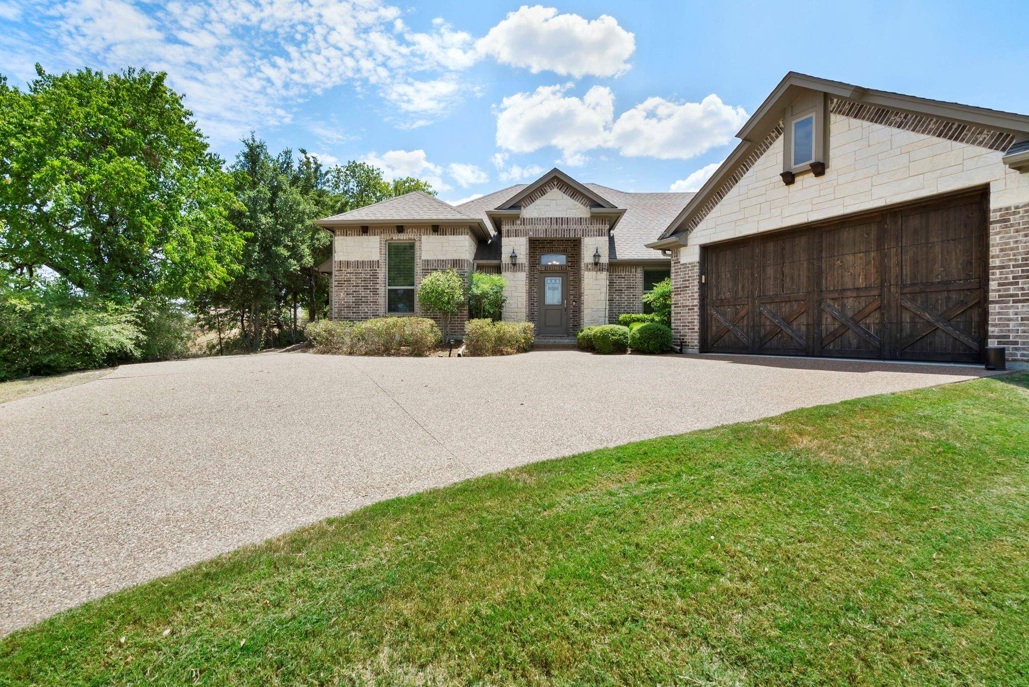 Weatherford, TX 76087,901 Thistle Hill Trail