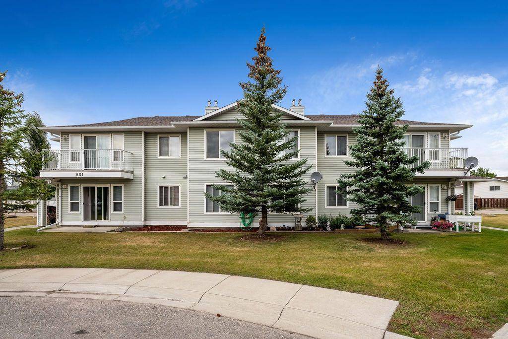 High River, AB T1V1V2,601 19 ST SE #104