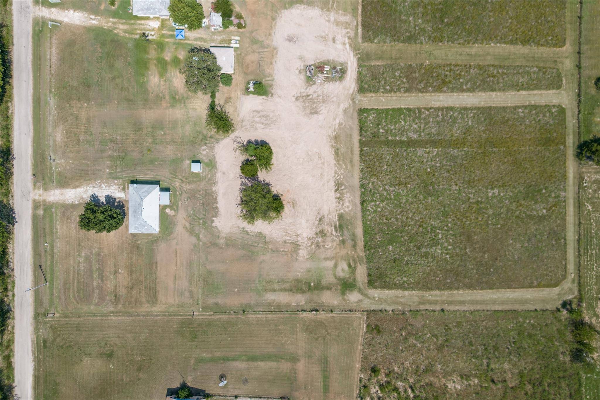 Quinlan, TX 75474,1721 Signal Road