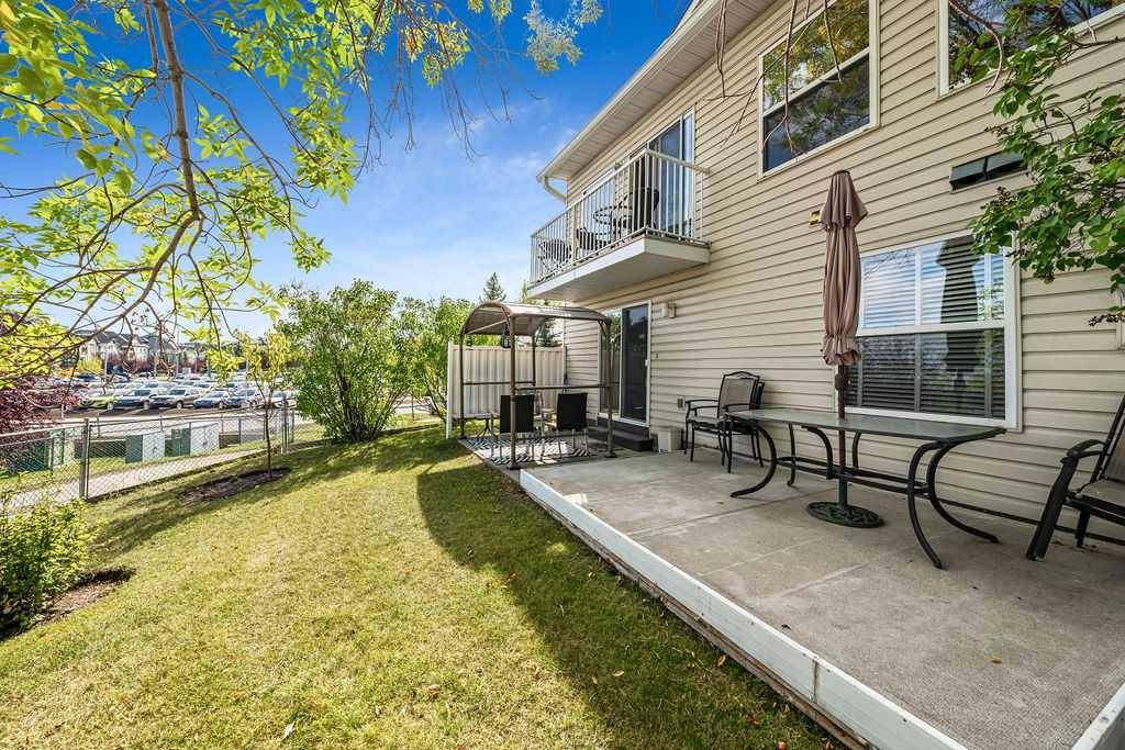 Calgary, AB T2Y 3K4,74 Somervale PT SW