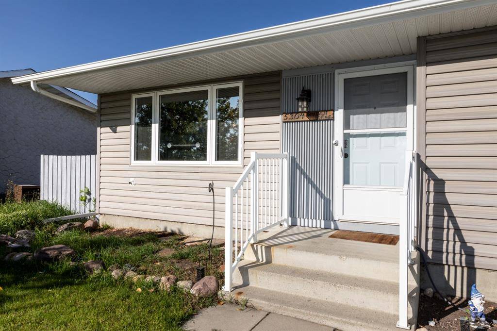 Blackfalds, AB T0M 0J0,5304 Queen CRES