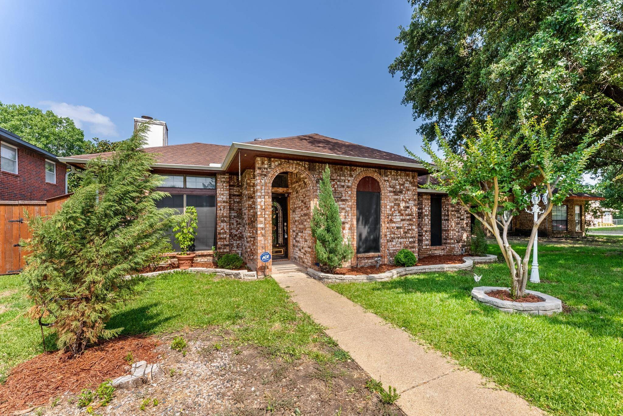 Rowlett, TX 75088,3922 Smartt Street