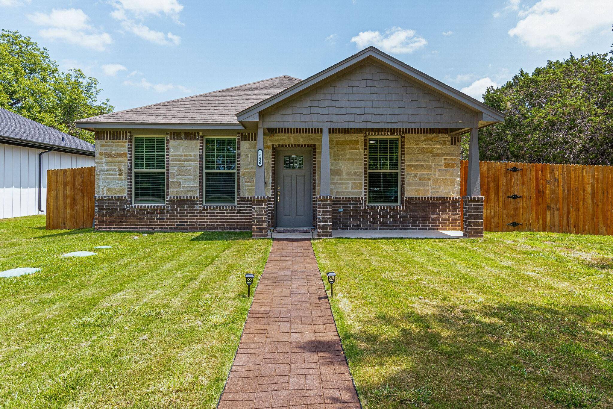 Granbury, TX 76048,1136 Ridgeview Circle