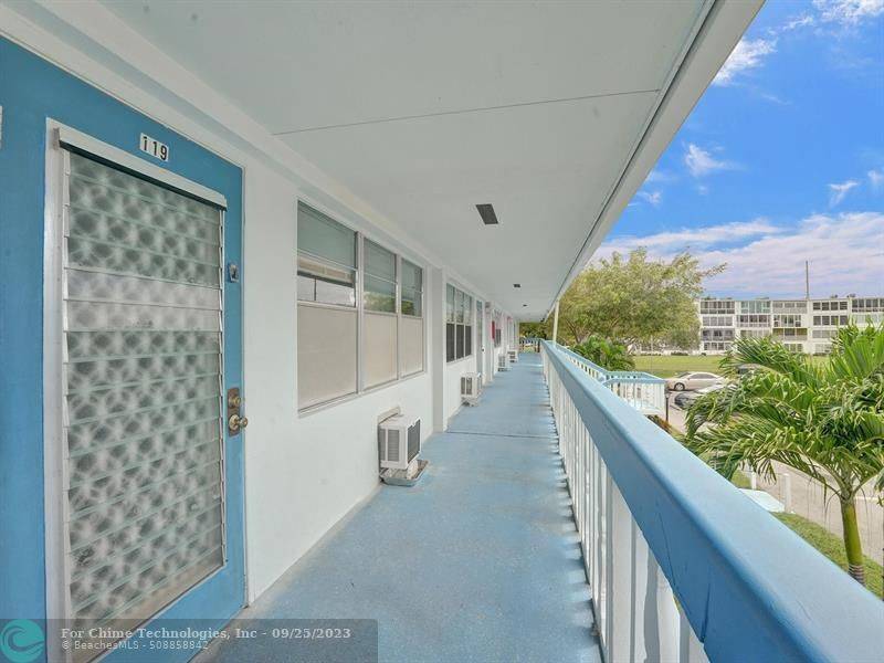 Deerfield Beach, FL 33442,119 Oakridge I  #119