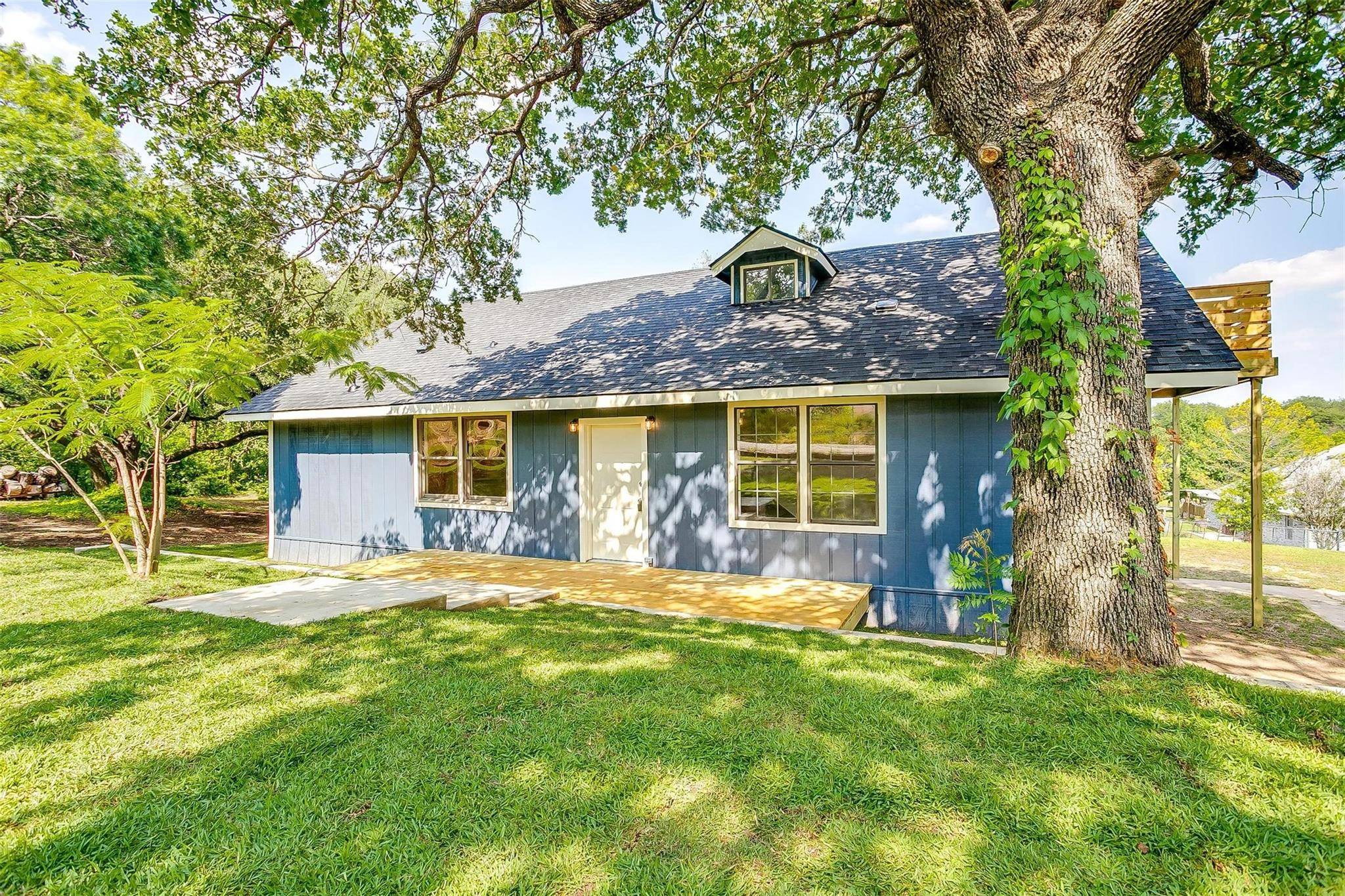 Azle, TX 76020,6326 Silver Creek Azle Road