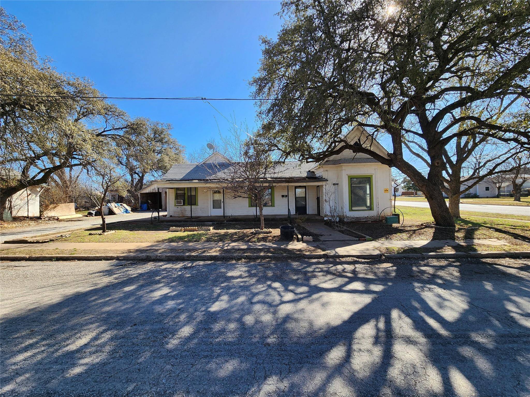 Brady, TX 76825,200 E 7th Street