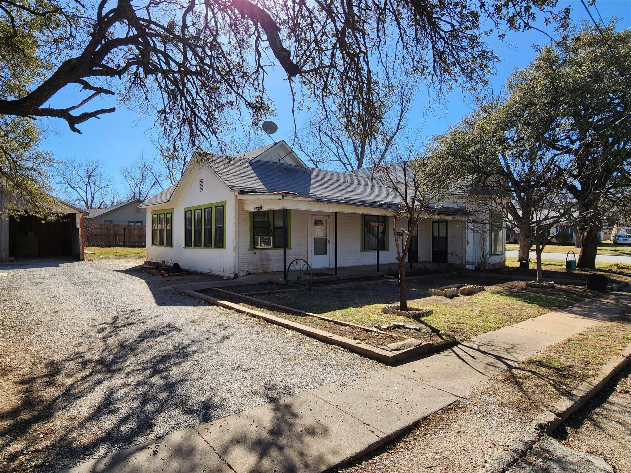 Brady, TX 76825,200 E 7th Street