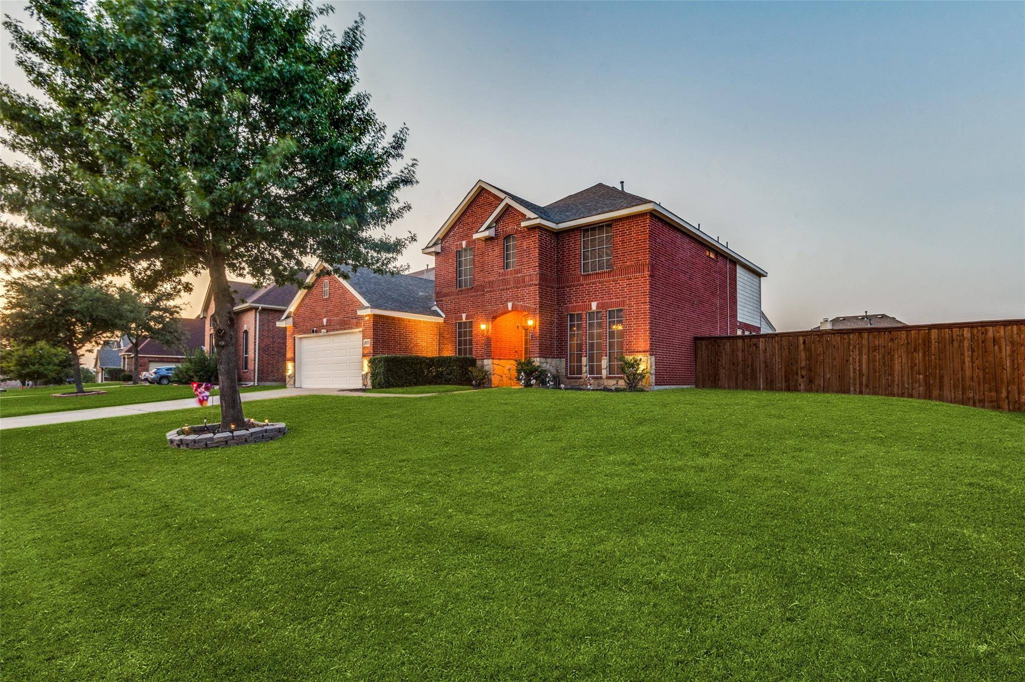 Cedar Hill, TX 75104,1030 Greenbriar Trail