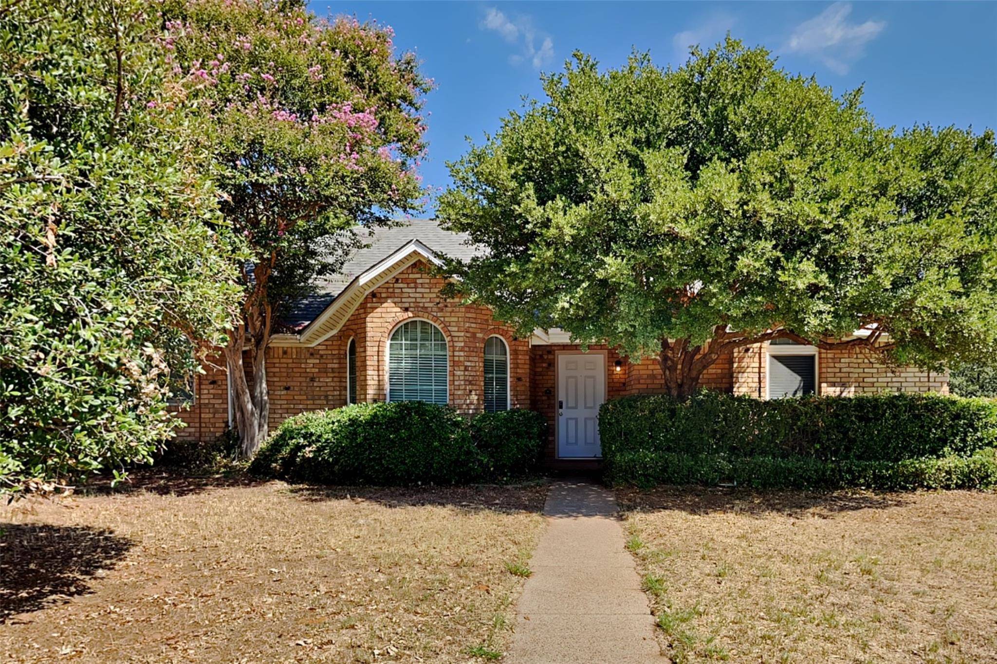 Arlington, TX 76016,4006 Kingsferry Drive