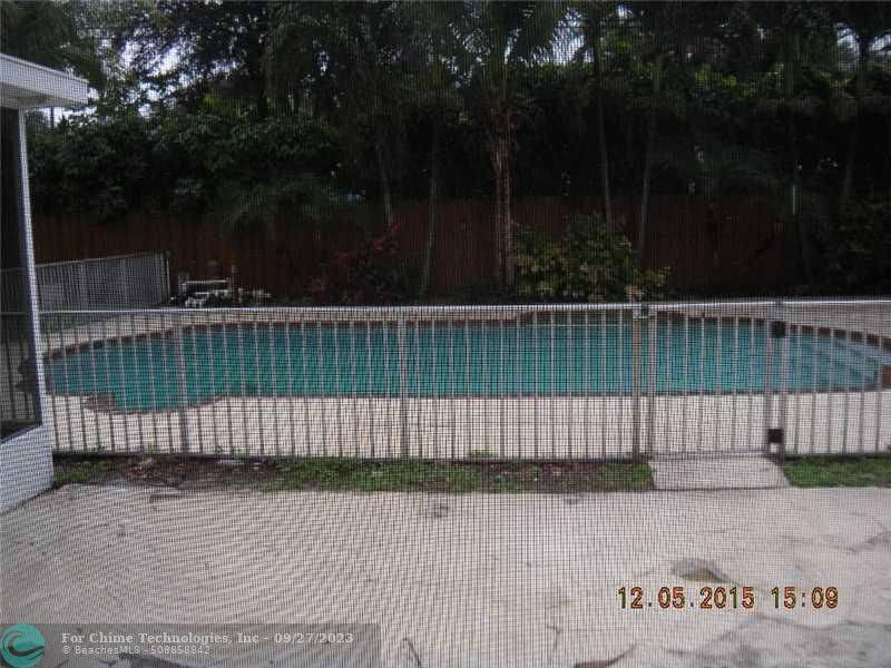 Fort Lauderdale, FL 33315,716 SW 14TH CT