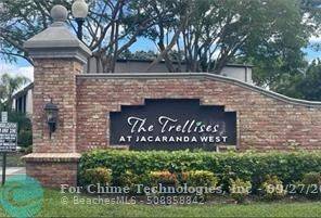 Plantation, FL 33324,960 Mockingbird Ln  #623