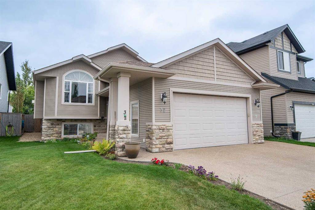 Red Deer, AB T4R 0B6,32 Isherwood Close