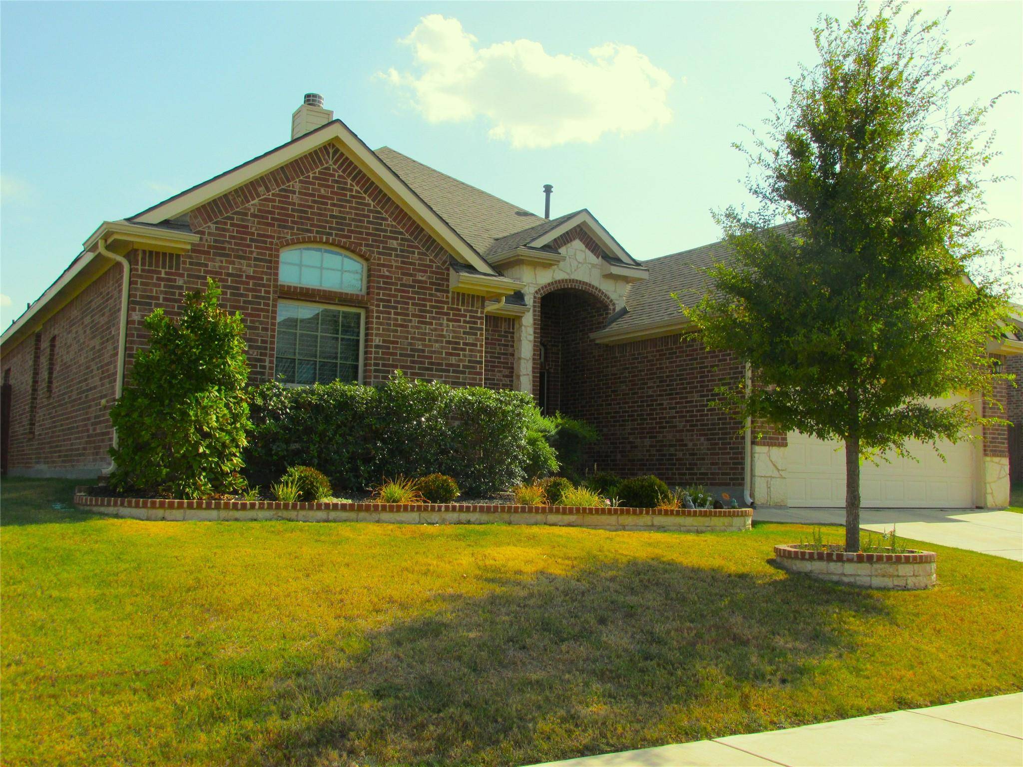 Edgecliff Village, TX 76134,29 Stonegate Drive