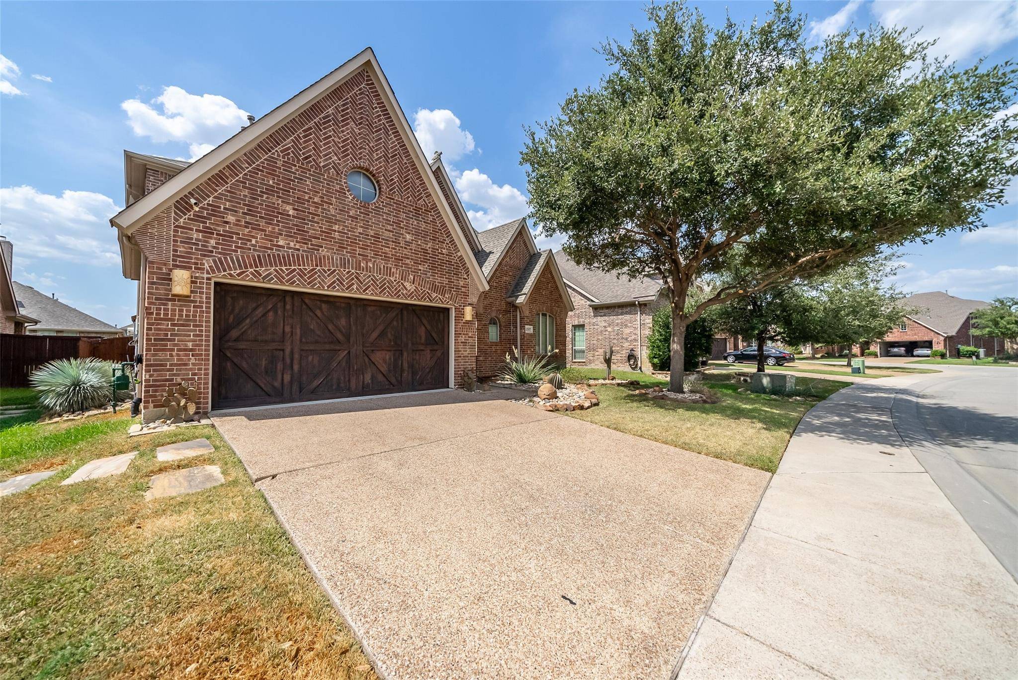 Lewisville, TX 75056,2517 Lincolnshire Lane