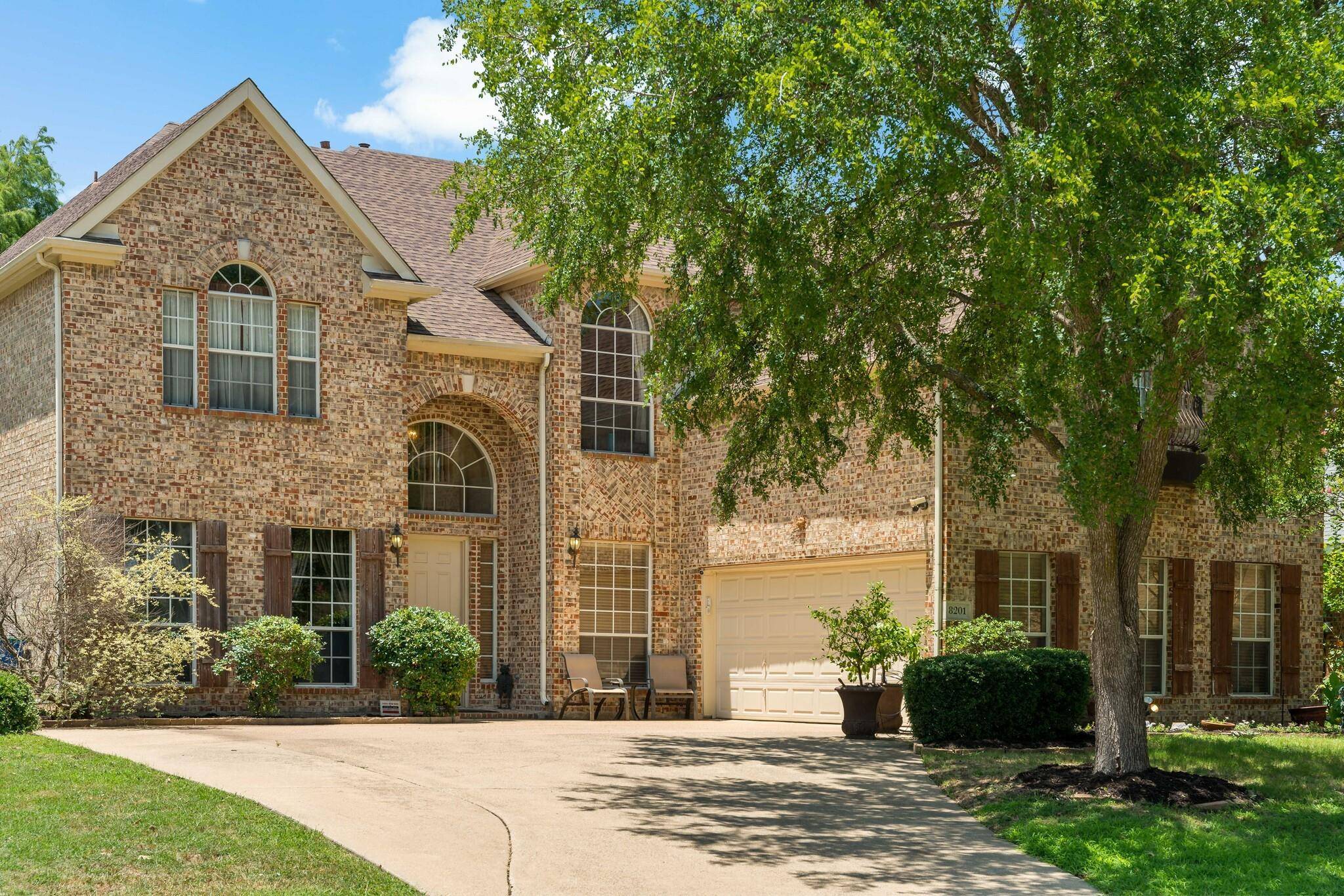 Rowlett, TX 75089,8201 Lighthouse Drive