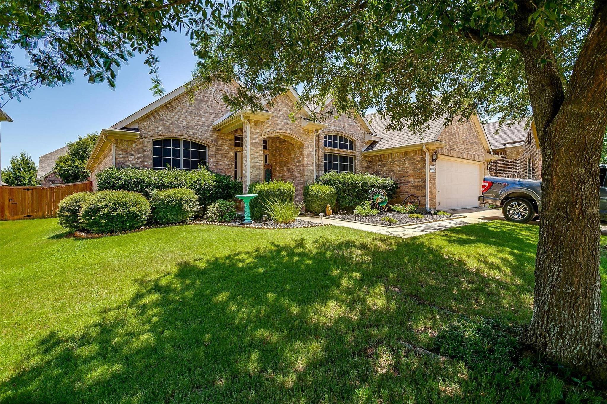 Burleson, TX 76028,1208 Berkeley Drive