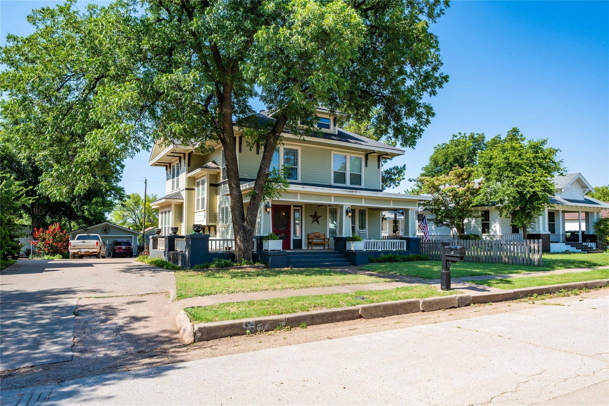 Stamford, TX 79553,510 E Mcharg Street