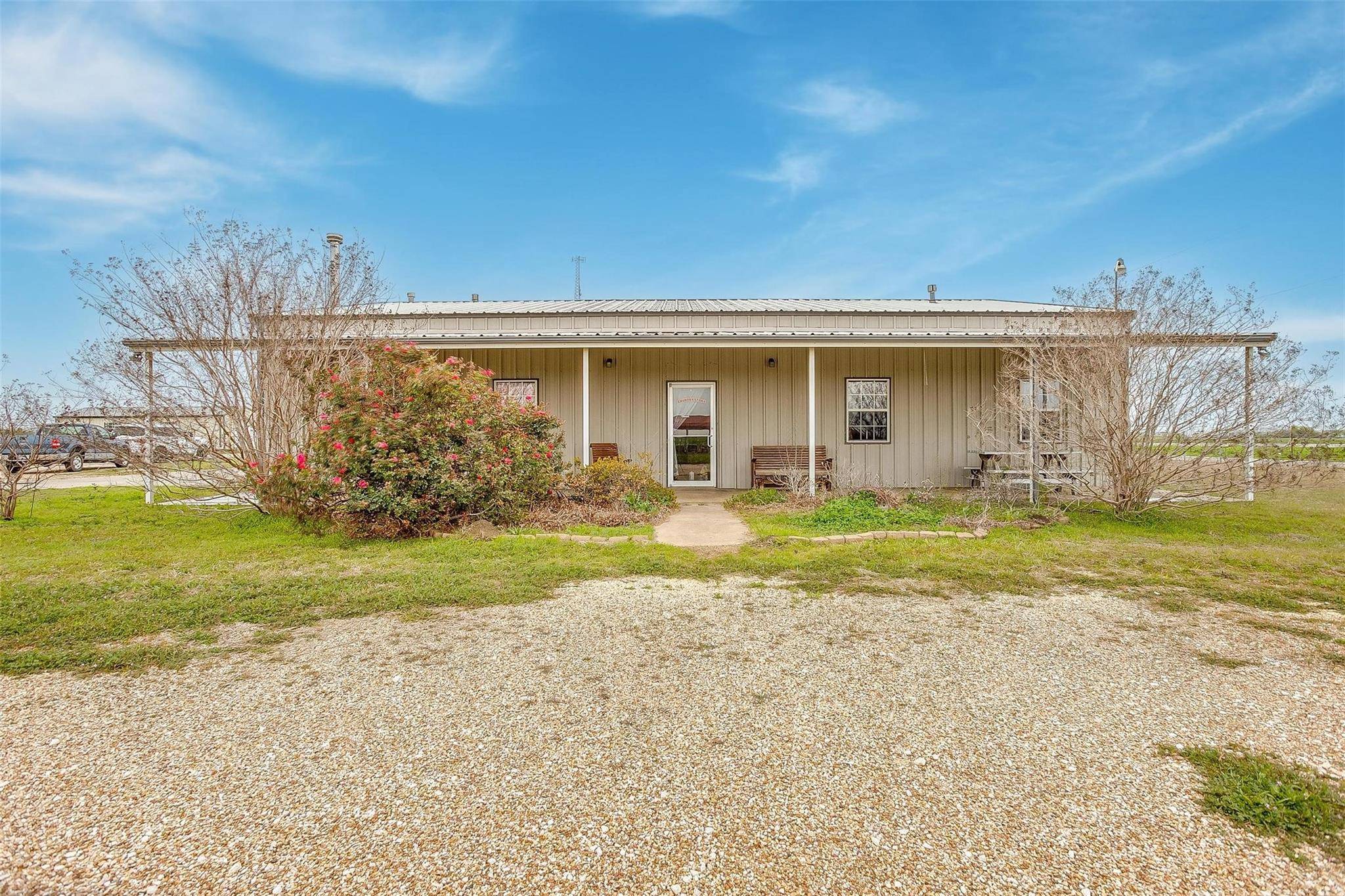 Grandview, TX 76050,10760 S IH 35W