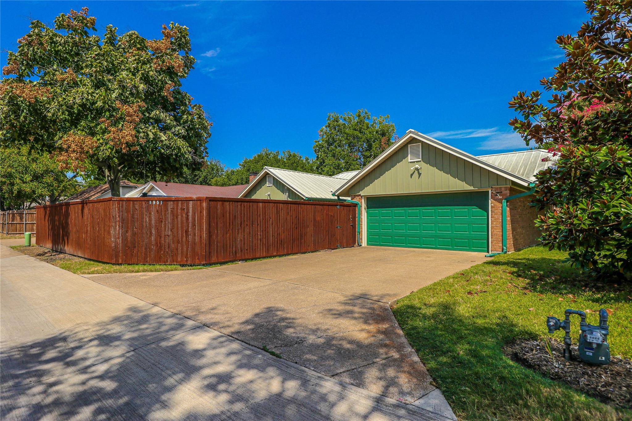 Richardson, TX 75081,1951 Eastpark Drive