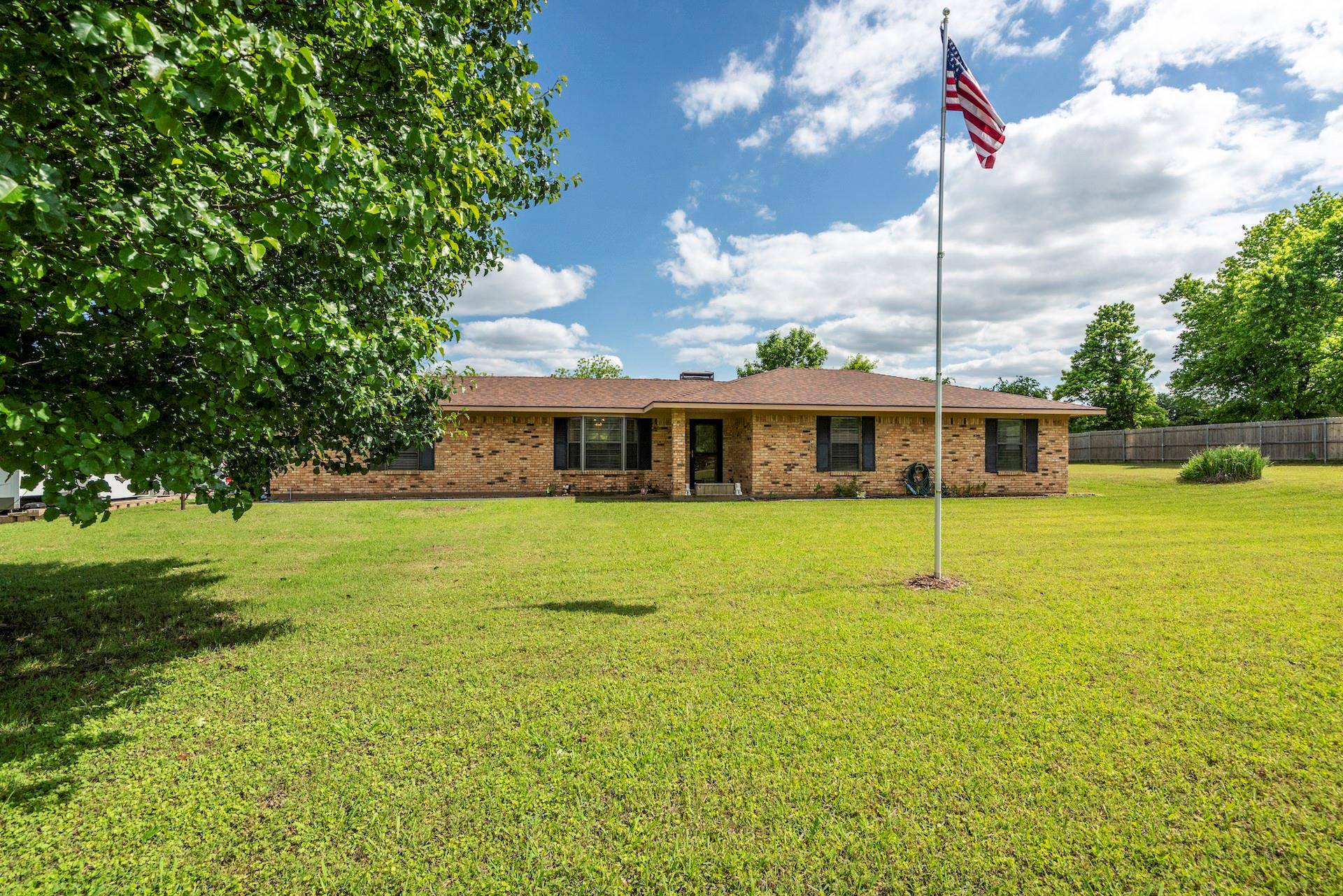 Sherman, TX 75092,5000 Rolling Hills Drive