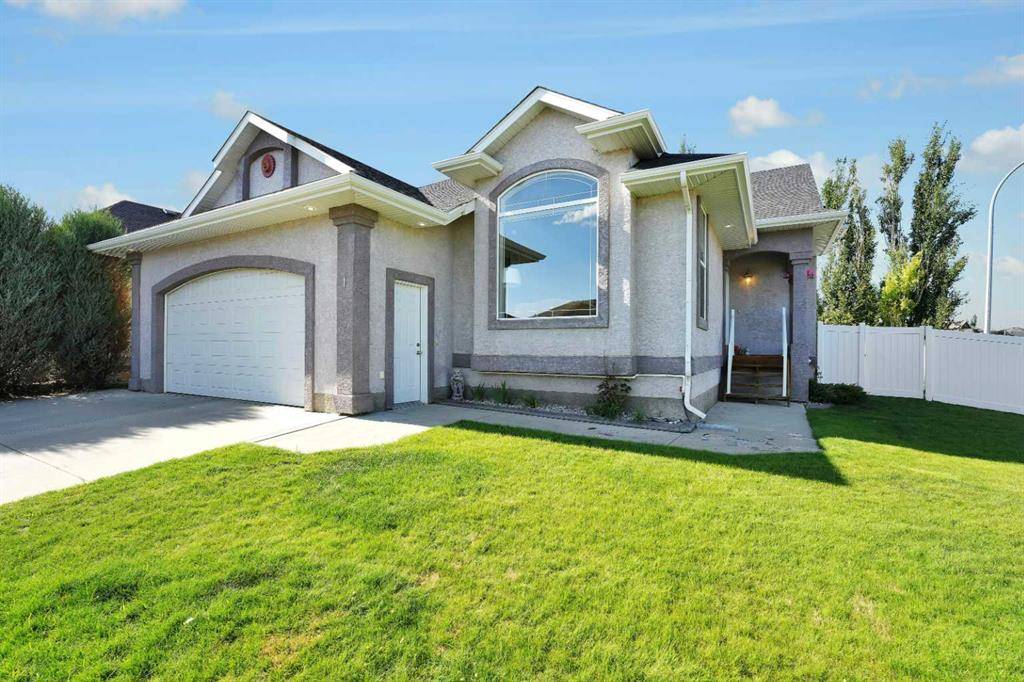 Lacombe, AB T4L 2P3,1 Emerald CRES