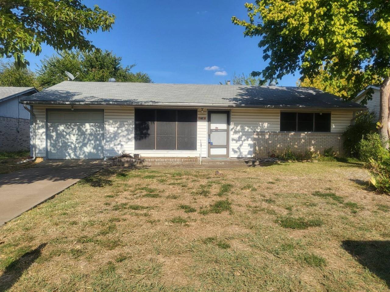 Alvarado, TX 76009,714 N Ray Street