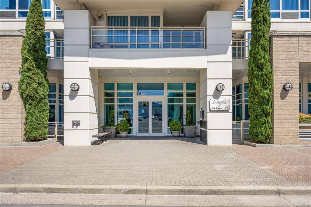 Nanaimo, BC V9R 0B8,38 Front St #PL01
