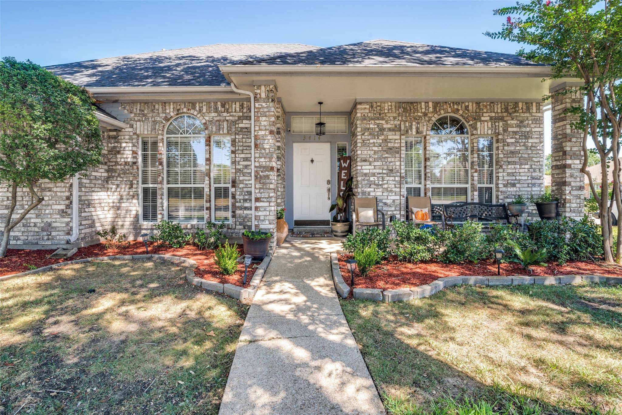 Rowlett, TX 75088,3414 Key West Drive