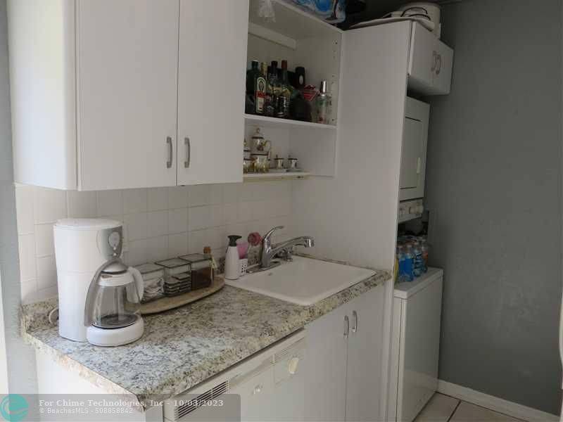 Wilton Manors, FL 33334,620 NE 28th St  #102