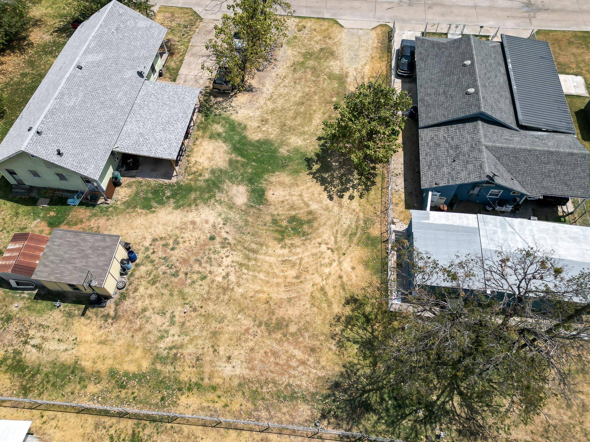 Ennis, TX 75119,304 Avenue D