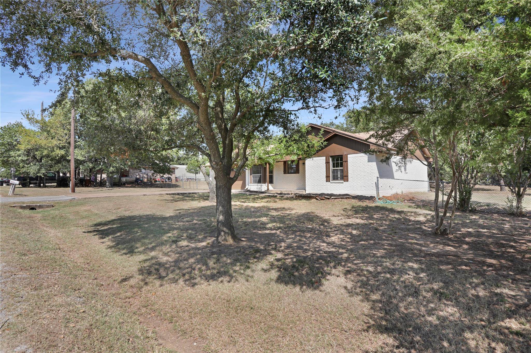 Azle, TX 76020,1704 Willow Wood Drive