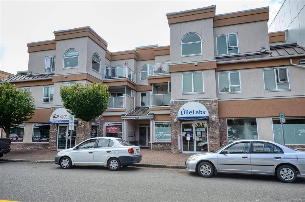 Sidney, BC V8L 1W2,2475 Bevan Ave #203