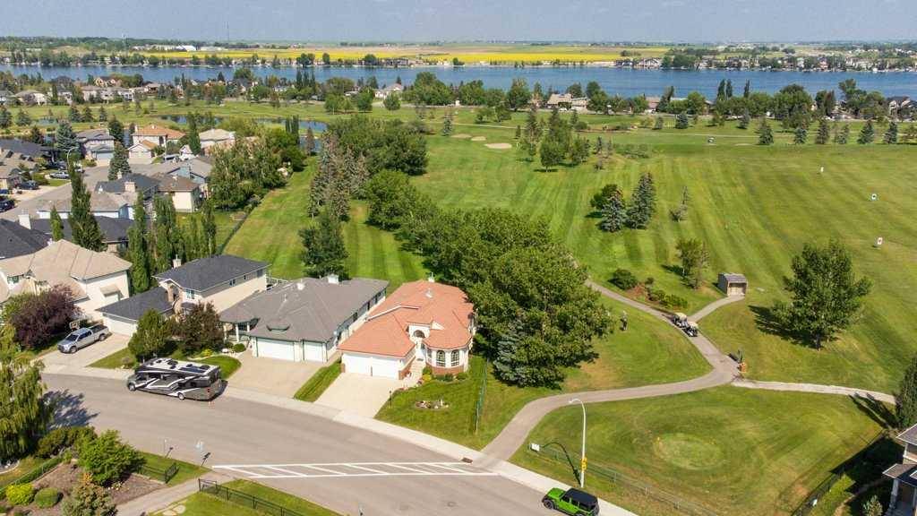 Chestermere, AB T1X 1C5,273 Lakeside Greens DR