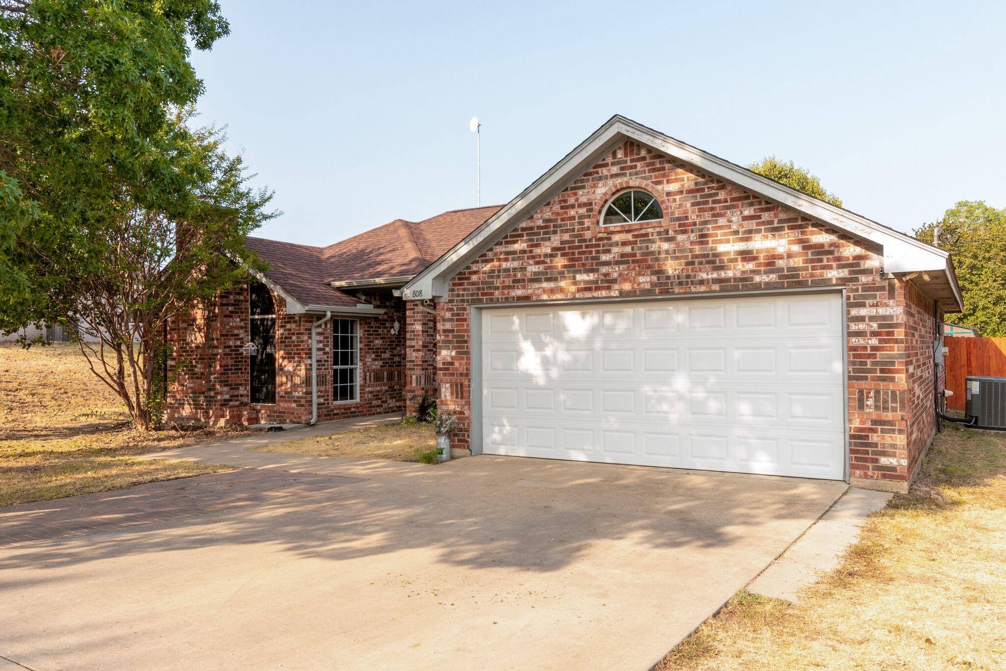 Azle, TX 76020,808 Wayne Trail