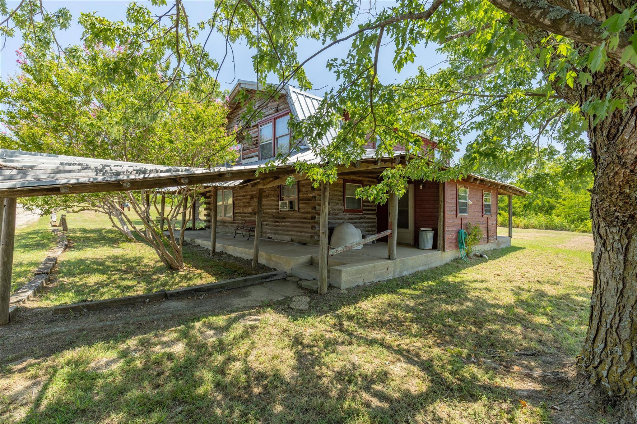 Quinlan, TX 75474,1176 Nob Hill Road