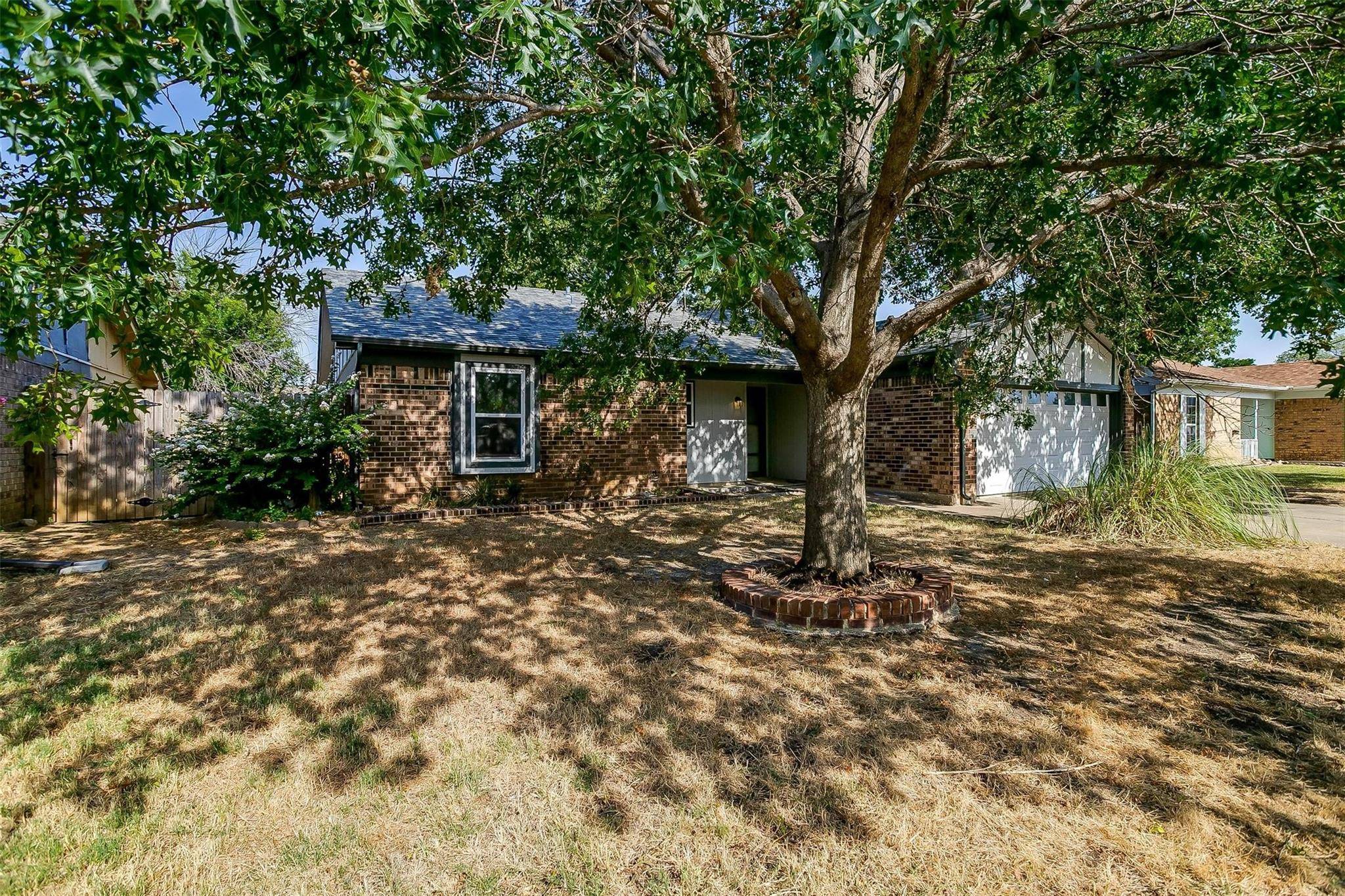 Watauga, TX 76148,7509 Clover Lane