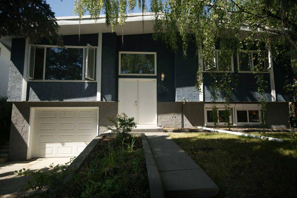 Calgary, AB T2W 1X6,2928 CEDAR RIDGE DR SW