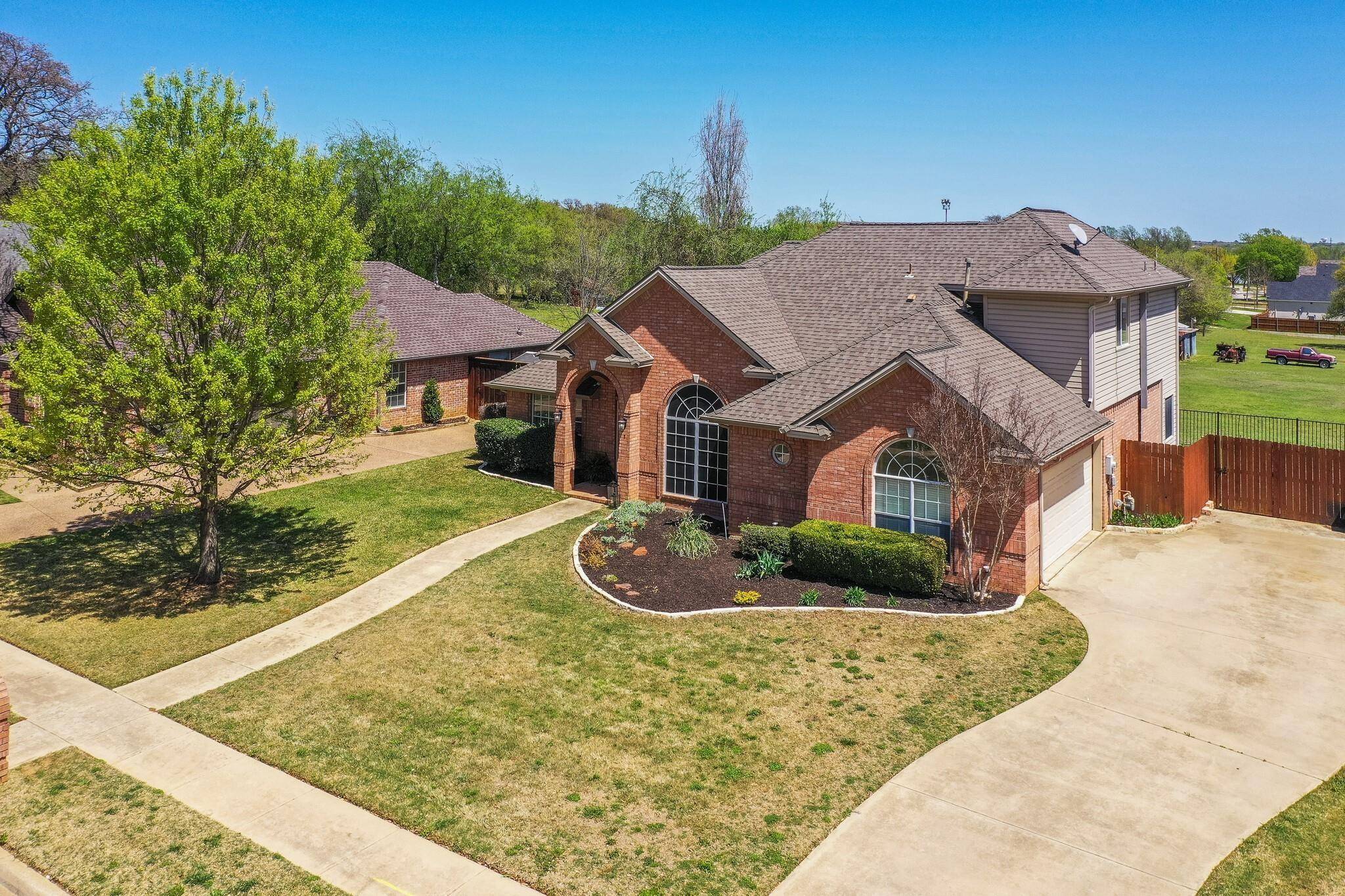 North Richland Hills, TX 76182,7660 Bridlewood Court