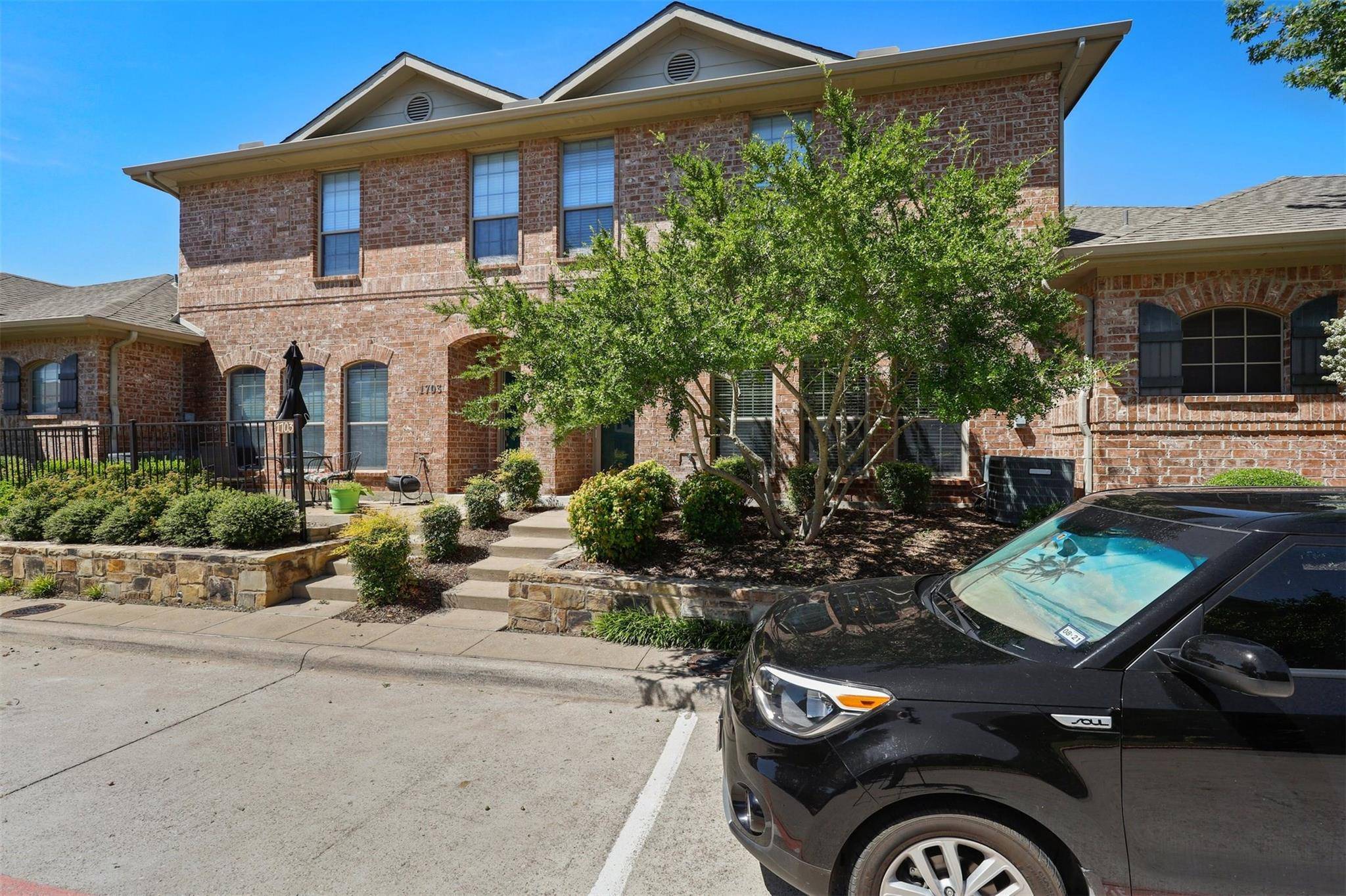 Mckinney, TX 75072,575 S Virginia Hills Drive #1702