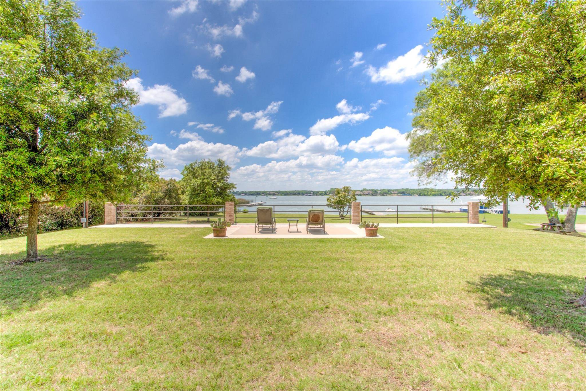 Pelican Bay, TX 76020,1113 Pelican Drive S