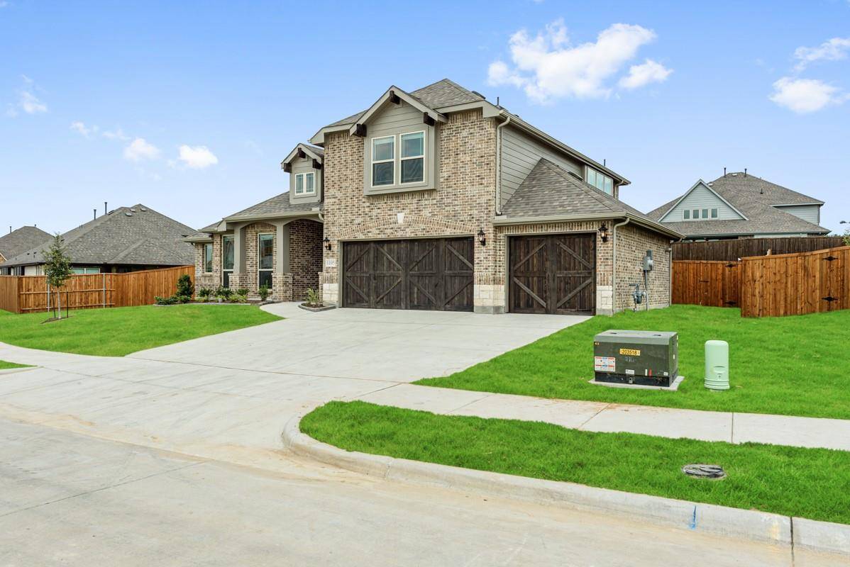 Wylie, TX 75098,1105 Falcons Way