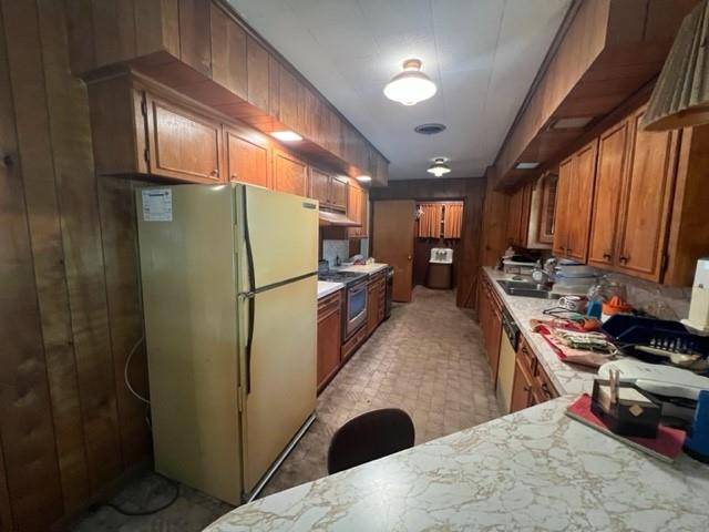 Cooper, TX 75432,550 SW 9th Street