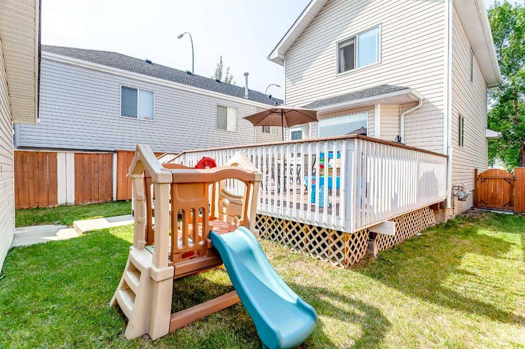 Calgary, AB T2Y3J3,7 Somervale DR SW