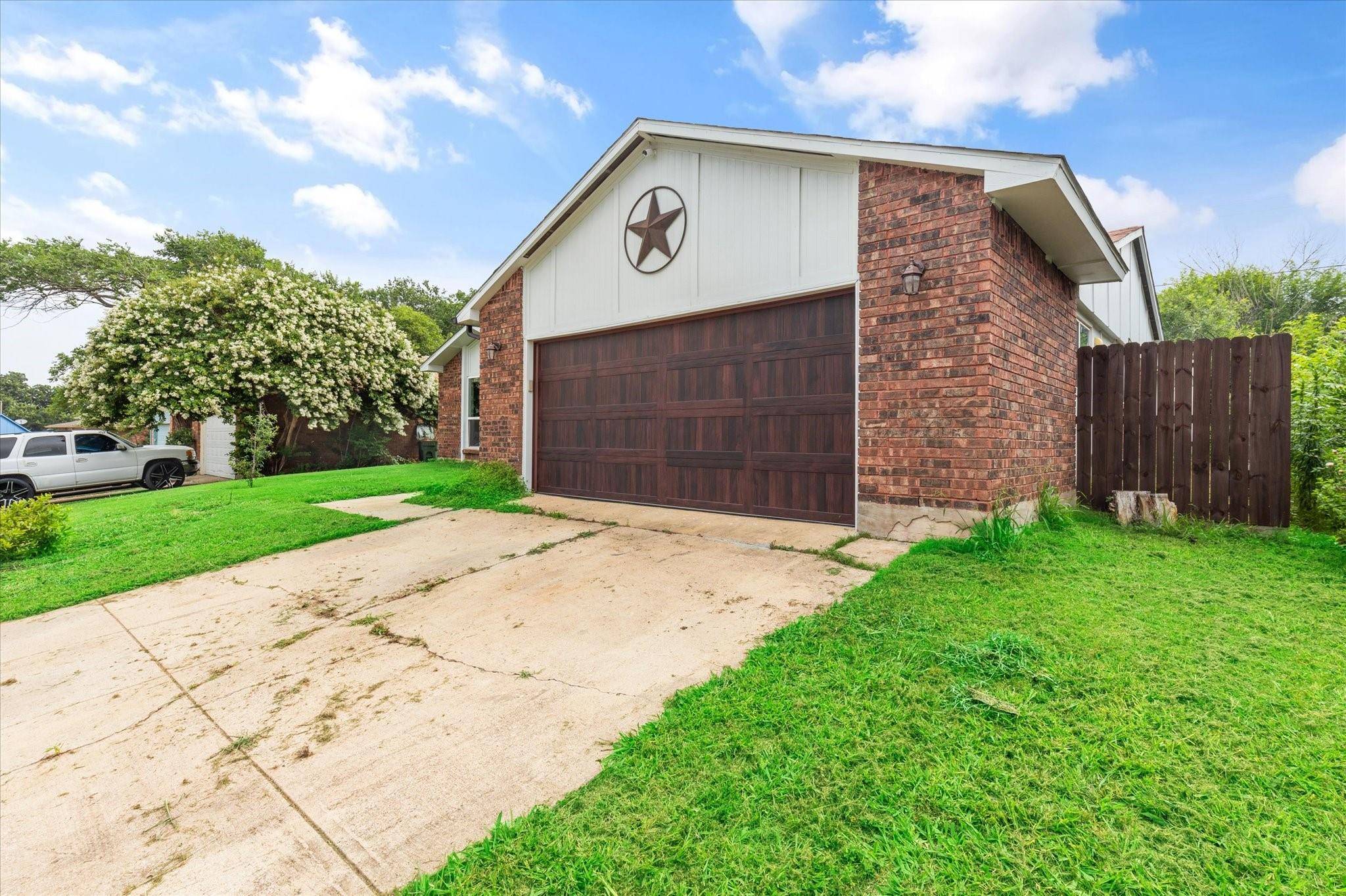 Arlington, TX 76016,4607 Greenfield Drive