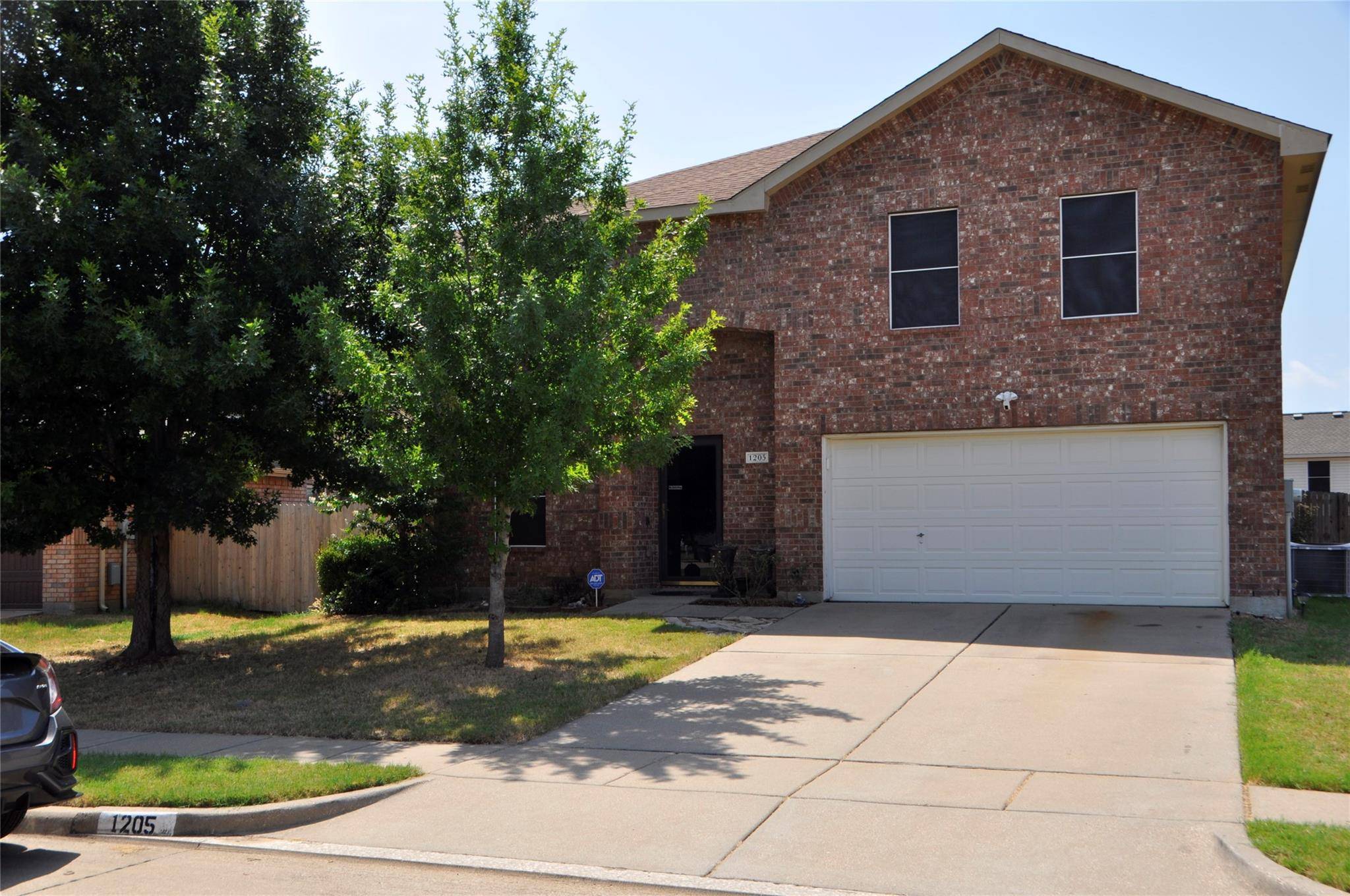 Crowley, TX 76036,1205 Saltgrass Drive