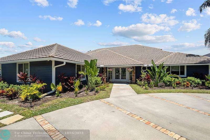 Tequesta, FL 33469,18144 SE Ridgeview Dr