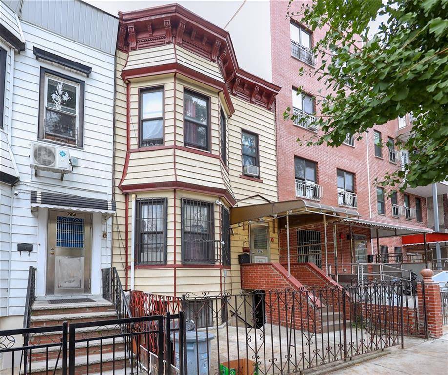 Brooklyn, NY 11220,762 50th ST