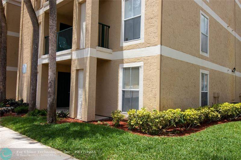 Coral Springs, FL 33071,733 Riverside Dr  #1210