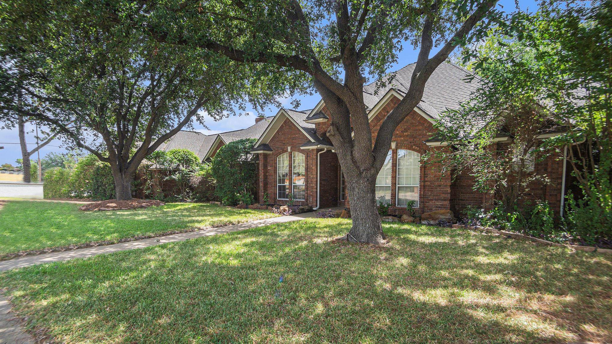 Colleyville, TX 76034,2605 Highland Drive